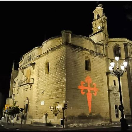 Apartamentos Iglesia De Santiago II Jerez de la Frontera Exterior photo